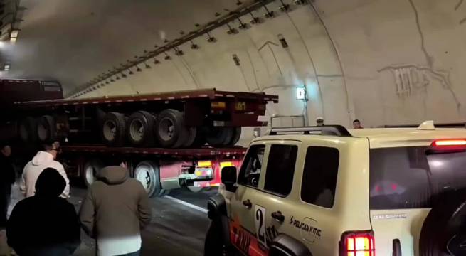 视频：咱该说不说啊，坦克大哥们有事儿那是真上