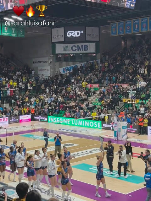 朱婷怕西拉&阿迪格围弄她（怕痒 ）