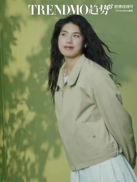 张雨霏在《趋势》杂志TOP级别的时尚表现力，满分十分，大家给蝶后打几分