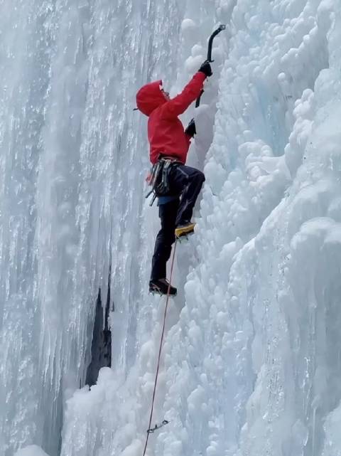 王一博以硬核技能矩阵构建独特文化符号