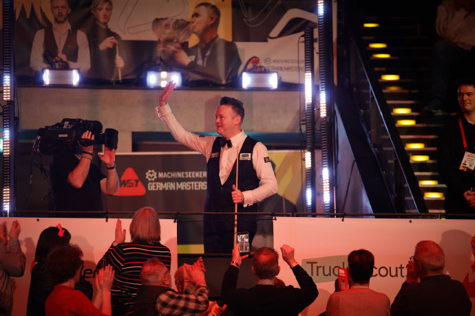 肖恩·墨菲在德国大师赛中淘汰了哪几位世界排名前十的选手才晋级决赛？