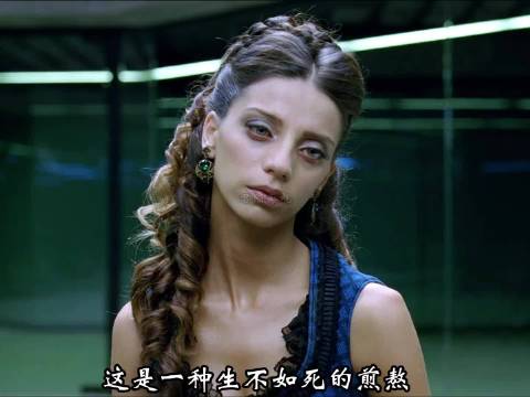 诺兰导演，一部评分高达9.4，被誉为黑客帝国前传的经典之作 西部世界