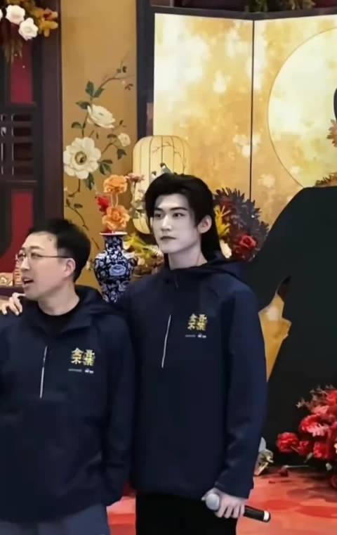 于正：明年内娱最火的男演员是周柯宇