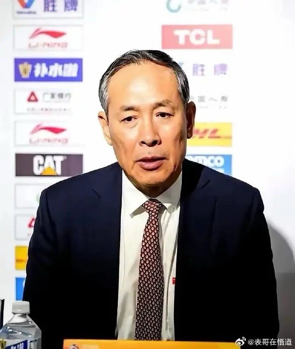 许利民的执教困局：理想团队篮球败给CBA现实