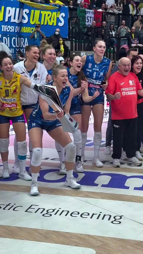 朱婷助科内利亚诺3比0胜马切拉塔夺意大利杯