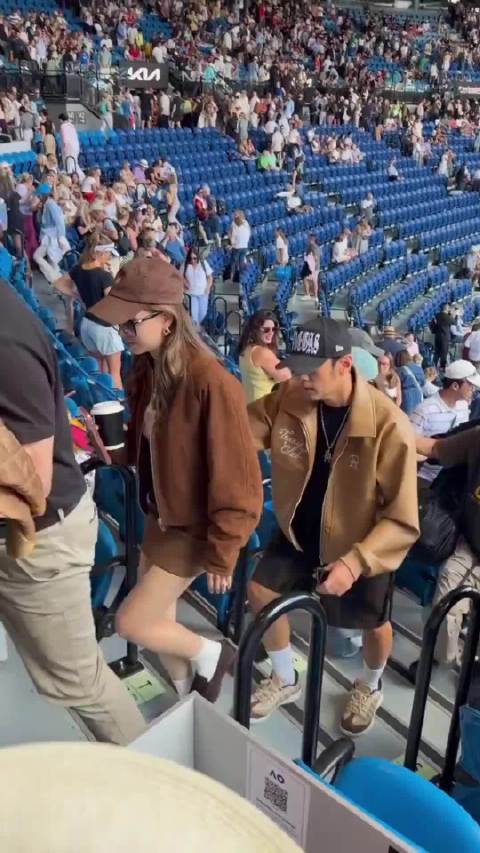 2026澳网男单决赛观众席星光熠熠，周杰伦陈奕迅许昕等明星现身