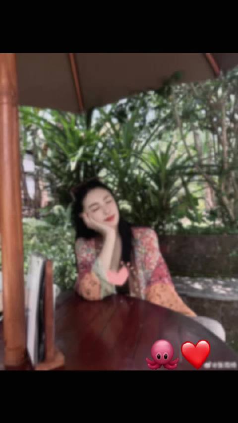 二月希望你越来越好 永远爱你