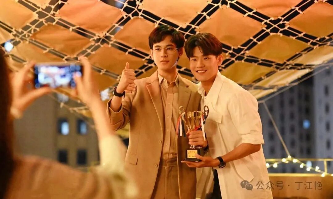 《飞驰人生热爱篇章》:胡先煦跳出框架,剧情起伏,意外连连