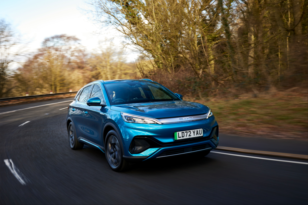 “出海”新进展!比亚迪签下海外大单