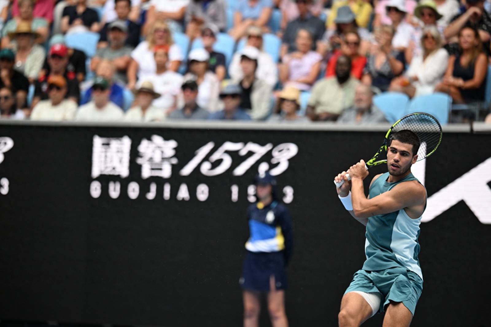 澳网德约、阿尔卡拉斯携手晋级，萨巴伦卡谈及郑钦文出局_选手_种子_比赛