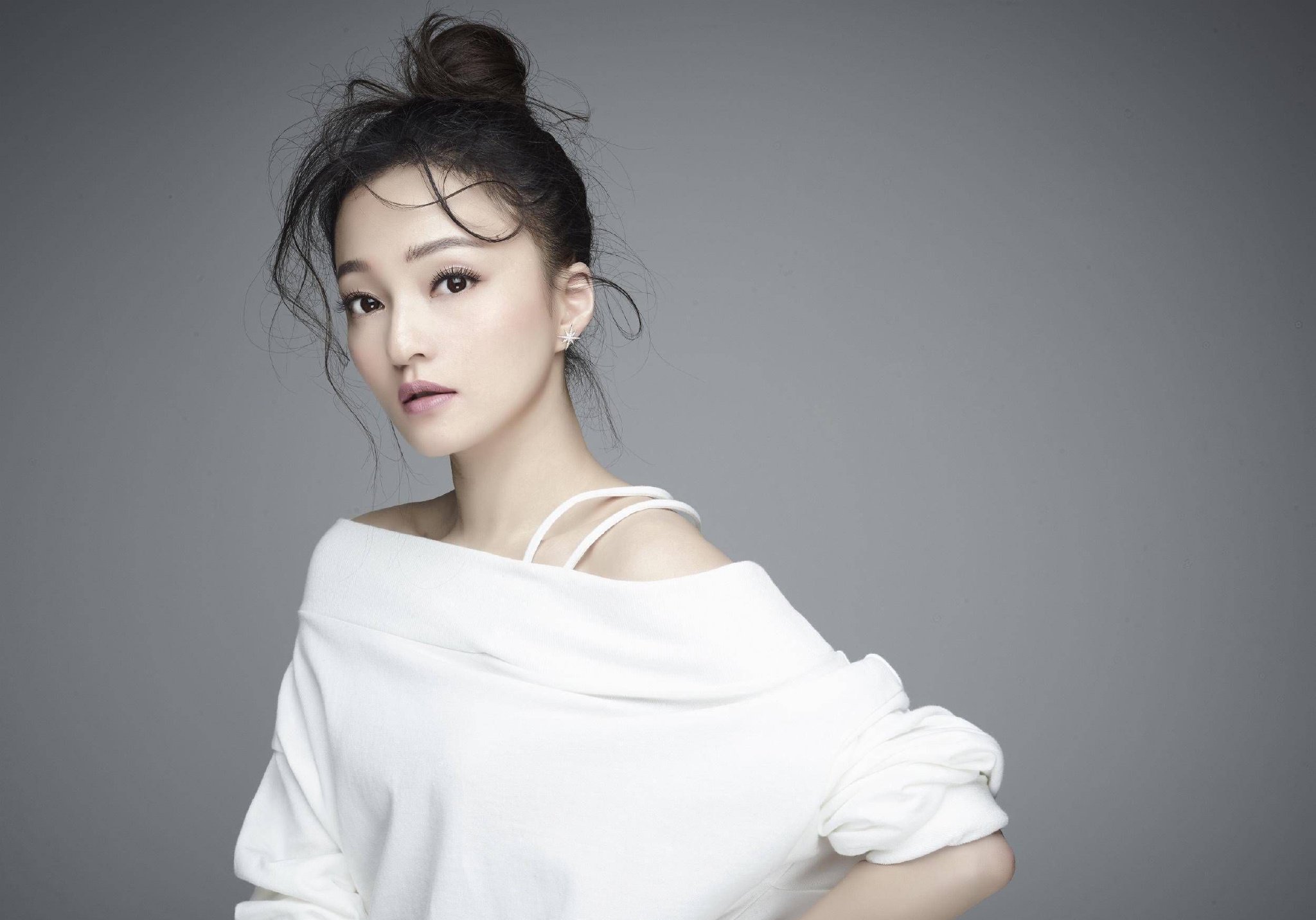 张韶涵沉寂十年， 如今涅槃重生：有本钱，才能有底气