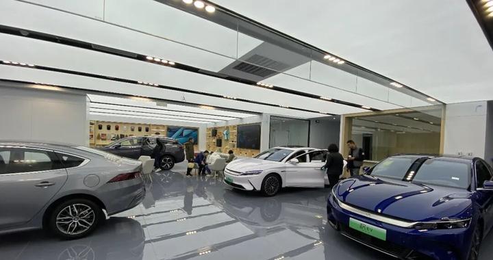 1月车市大震荡！8家汽车大集团最新销量出炉