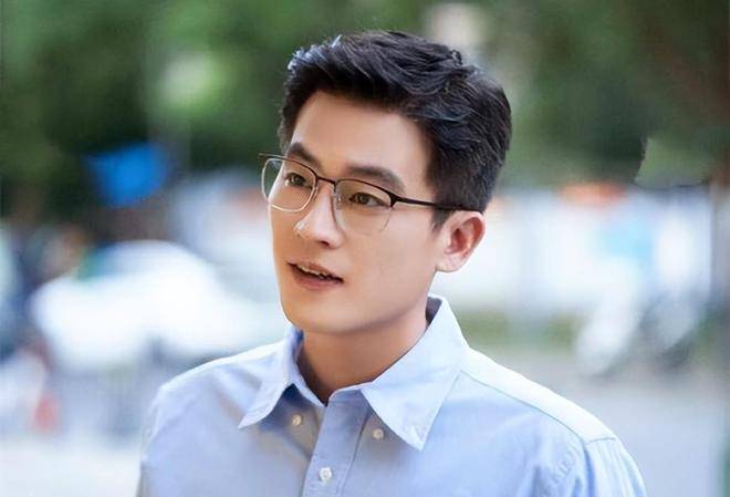 欧豪再凭《刑警的日子》出圈:从“流量偶像”到“硬核刑警”的蜕变之路