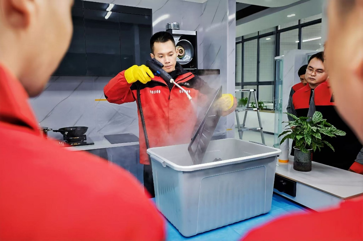京东家政启动百城双十万招募计划 高质量技能培训向求职者免费开放