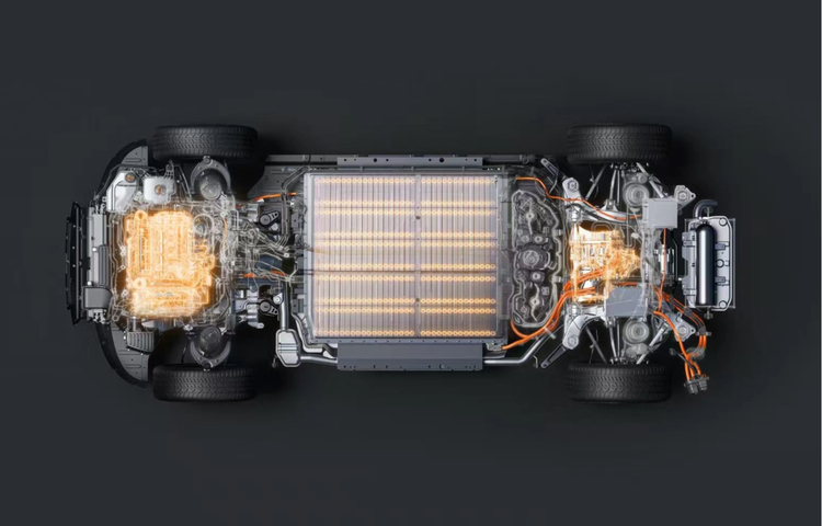 新能源汽车“锁电”传闻再起,电动汽车用户权益如何保障?