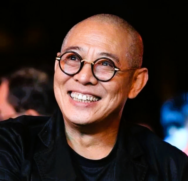 李连杰出演武侠微短剧！直言圆多年梦想，甘愿为年轻演员做绿叶