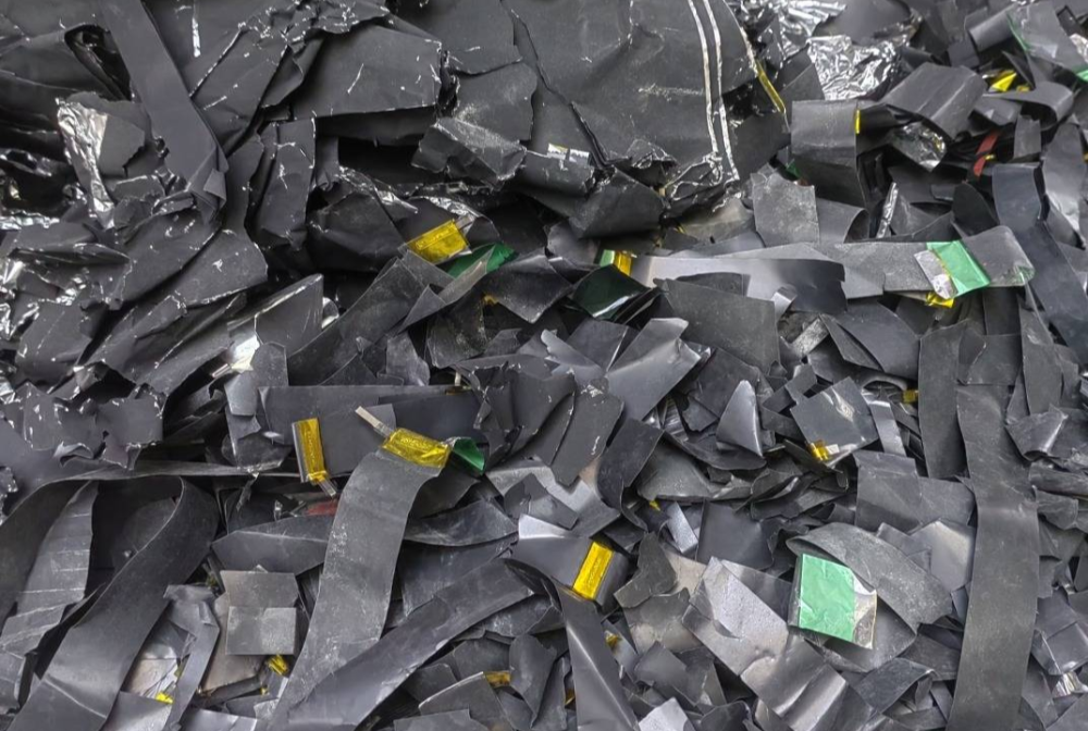 什么样的“魔法”让一块退役电池重生？