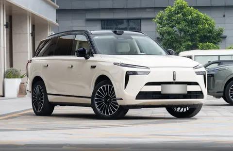 颜值与智能双重进化，29.98万起，26款蓝山是实力派？