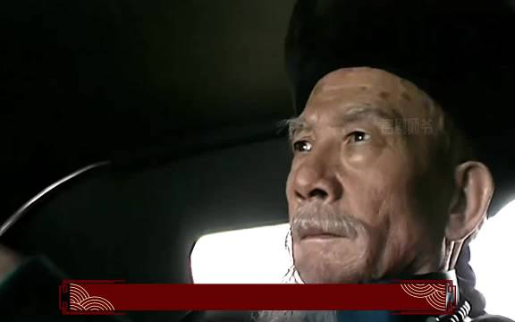 李鸿章签署马关条约，用自己一只眼，换大清少赔1个亿， 走向共和