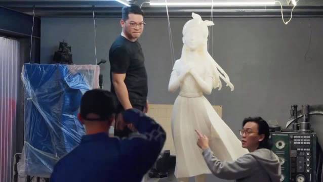 具俊晔设计大S逝世周年雕像揭幕