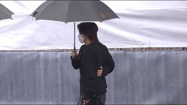 言承旭周渝民出席大S逝世周年纪念仪式，言承旭痛哭离场