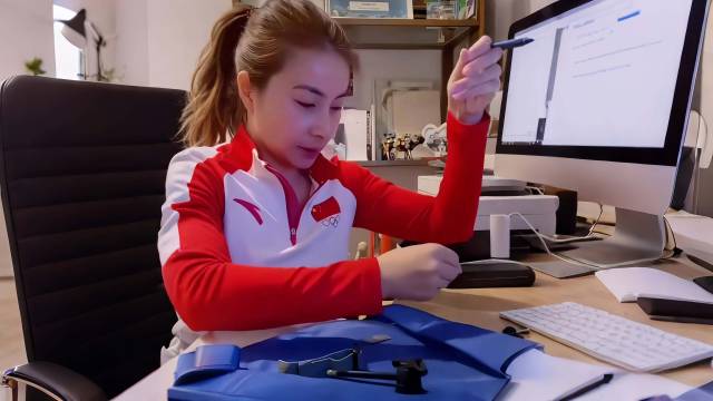 奥运冠军缝补旧包曝光豪门真实生活