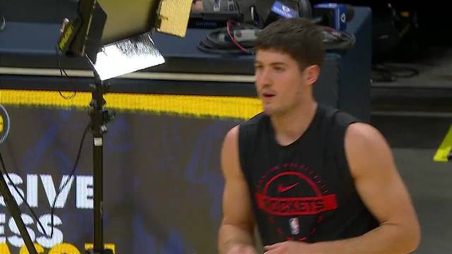 KD脚踝扭伤不打，谢泼德顶替首发