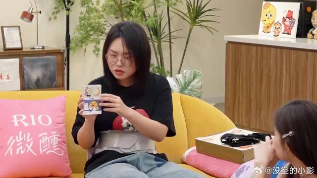 王玉雯嘴比脑子快，玩谐音梗秒猜刘若英，毛不易都不敢听