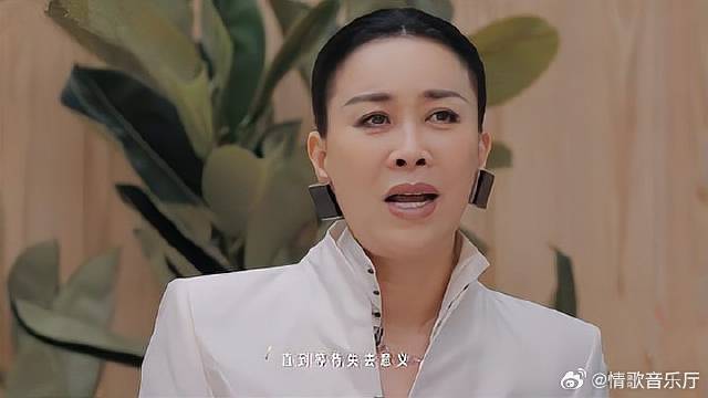 陈立农一首《暧昧》，歌声干净清澈，连那英都忍不住跟唱！