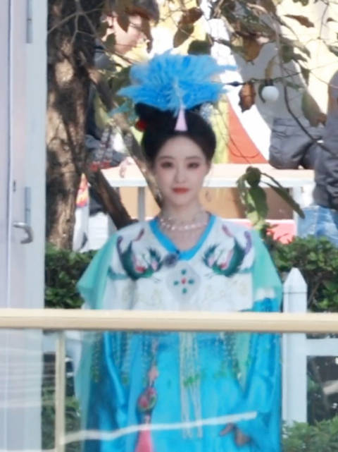 祝绪丹这个造型好像西游记里的女儿国国王，好漂亮啊 这是在录什么啊