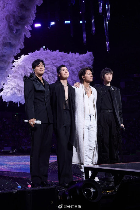 阿信为什么以‘补位者’身份加入F3的武汉演唱会？