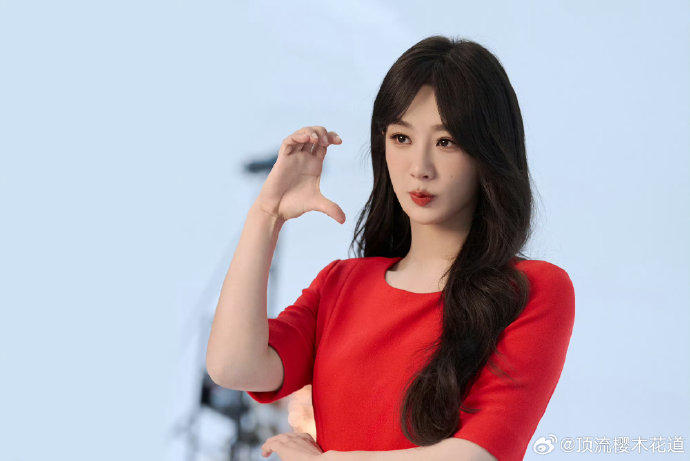 未来杨紫和马思纯是否有计划合作双女主电影或电视剧？