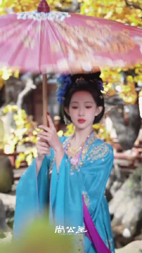 孟子义新角色暮晚摇落泪引期待