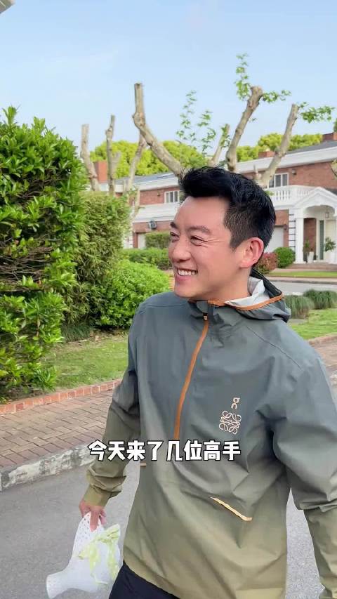 今天让我们欢迎小区梅西 c罗 姆巴佩 ⅴiog 日常 网球星河计划 刘畊宏 吴尊