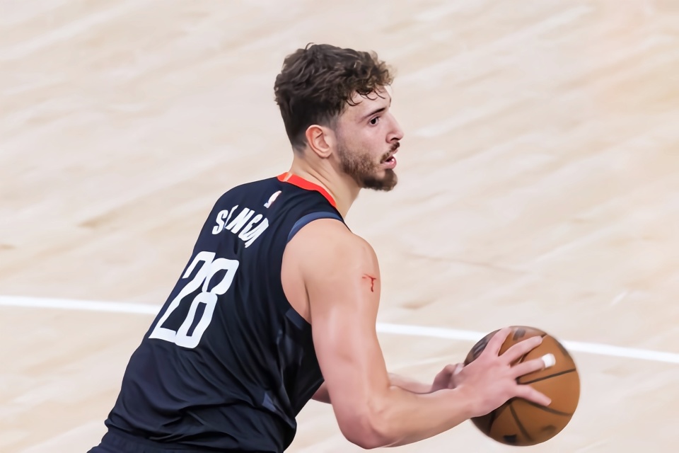 随着火箭118-114险胜，猛追掘金+马刺，NBA最新积分榜出炉:火箭第4！