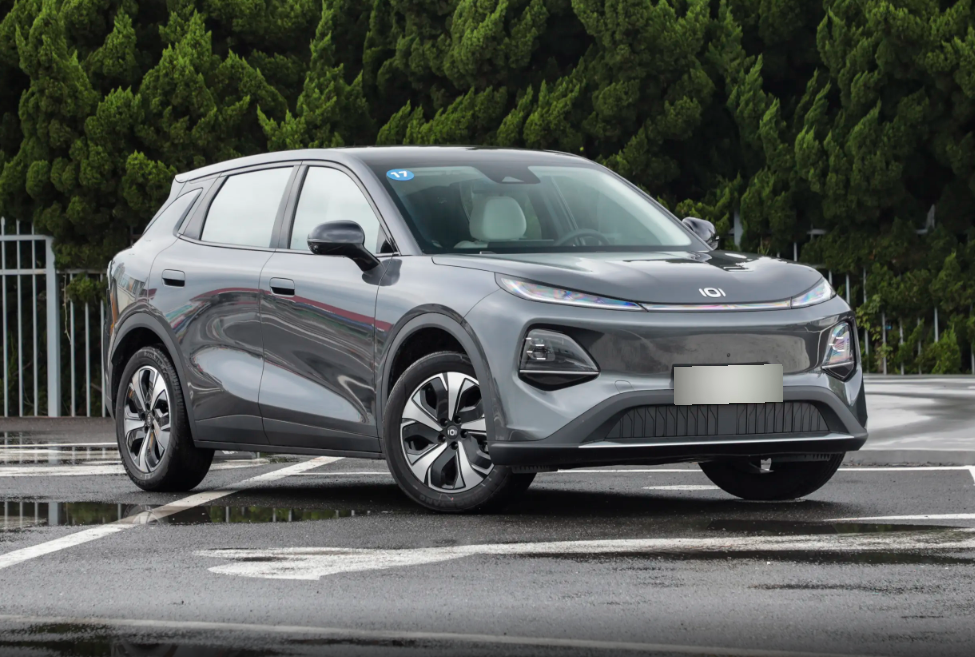 主打智能通勤？7.99万起，这款紧凑型SUV有点东西