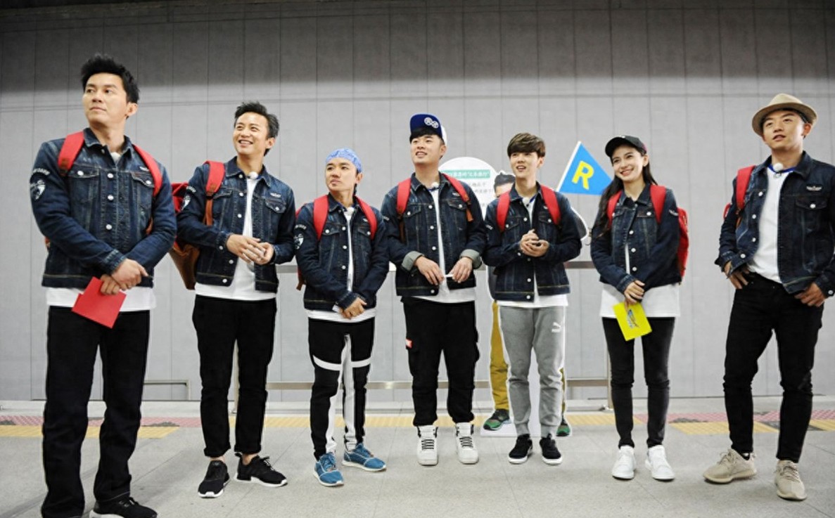 “显眼包”范丞丞退出《跑男》!姐姐资源已用尽,网友:可算走了