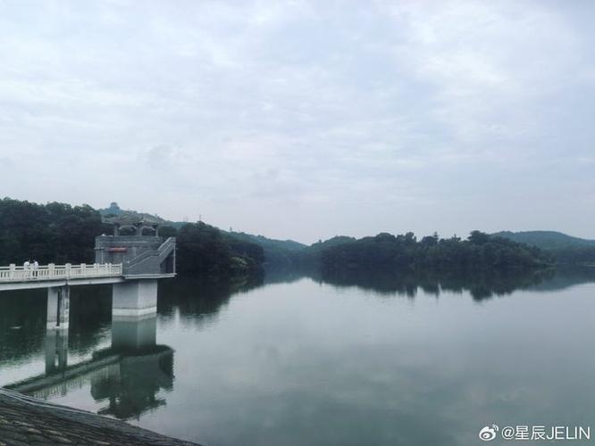 开启你的自驾之旅：探索秘境路线推荐--自驾通