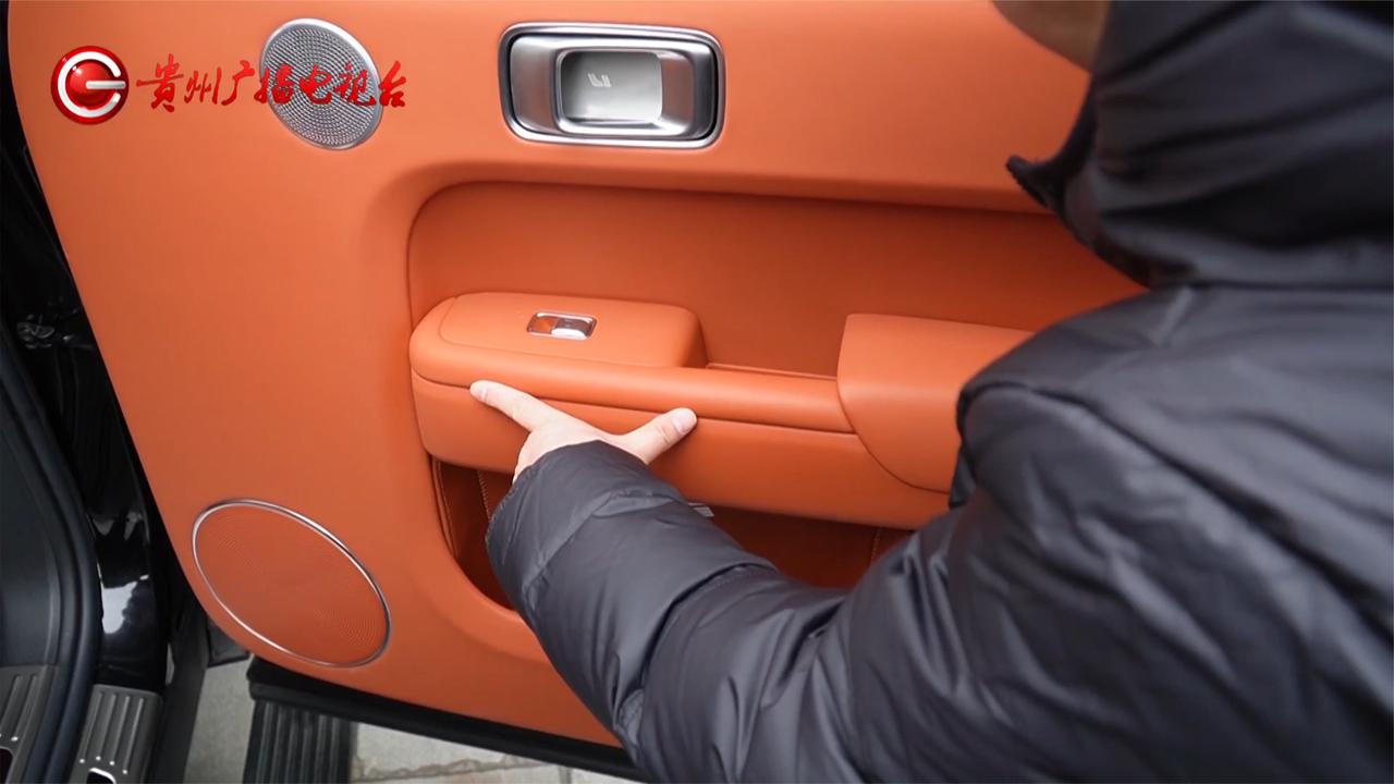 “渐变色限量版”？40万买的理想车门褪色，商家：是正常使用痕迹