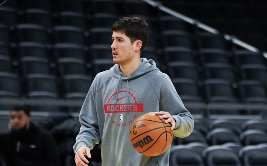 火箭首发：阿门、谢泼德、伊森、小贾巴里、申京