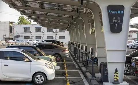 这样充电等于毁车！新能源车主必看，正确方式能省下数万元