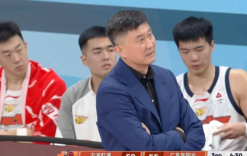 外线哑火,三将犯满,徐杰受伤,广东男篮客场遗憾败给宁波_法尔_1_CBA