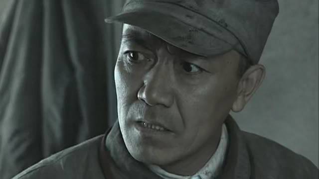 《亮剑》绝对是神剧，隔三差五就想看一遍，你们看过几遍了？