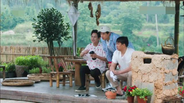 黄磊又犯难了，客人想吃帝王蟹和鲍鱼，这东西去哪里找啊