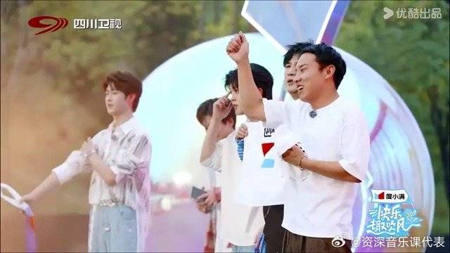 十公里长跑，高瀚宇跟颜人中太牛了，直接冲刺把徐志胜都惊呆了