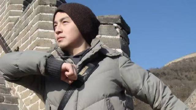 雷佳音送礼巧思频出，离谱中显心意