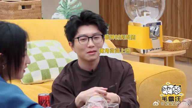 欧阳娜娜做手工手真巧！拿扭扭棒做小提袋，惊艳全场