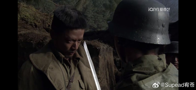 《我的团长我的团》中龙文章和虞啸卿的故事背景是什么？