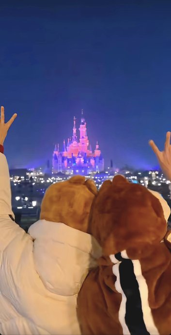 江衡和李沛恩目前的工作关系如何，两人未来是否有新的合作计划？