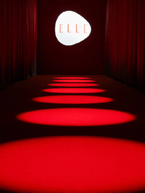 年度大赏派对众星璀璨登场，诠释当下态度